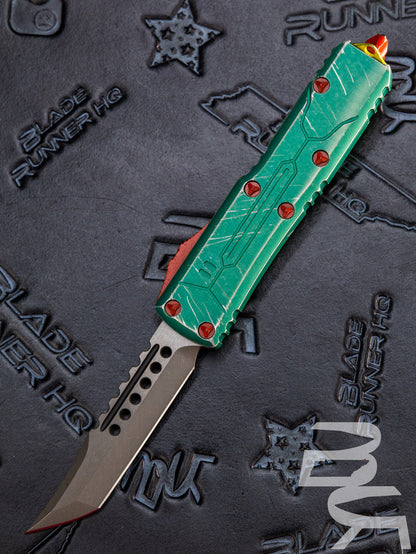 MICROTECH UTX-85 OTF KNIFE- HELLHOUND EDGE- BOUNTY HUNTER FINISHED- APOCALYPTIC BLADE 719-10 BH