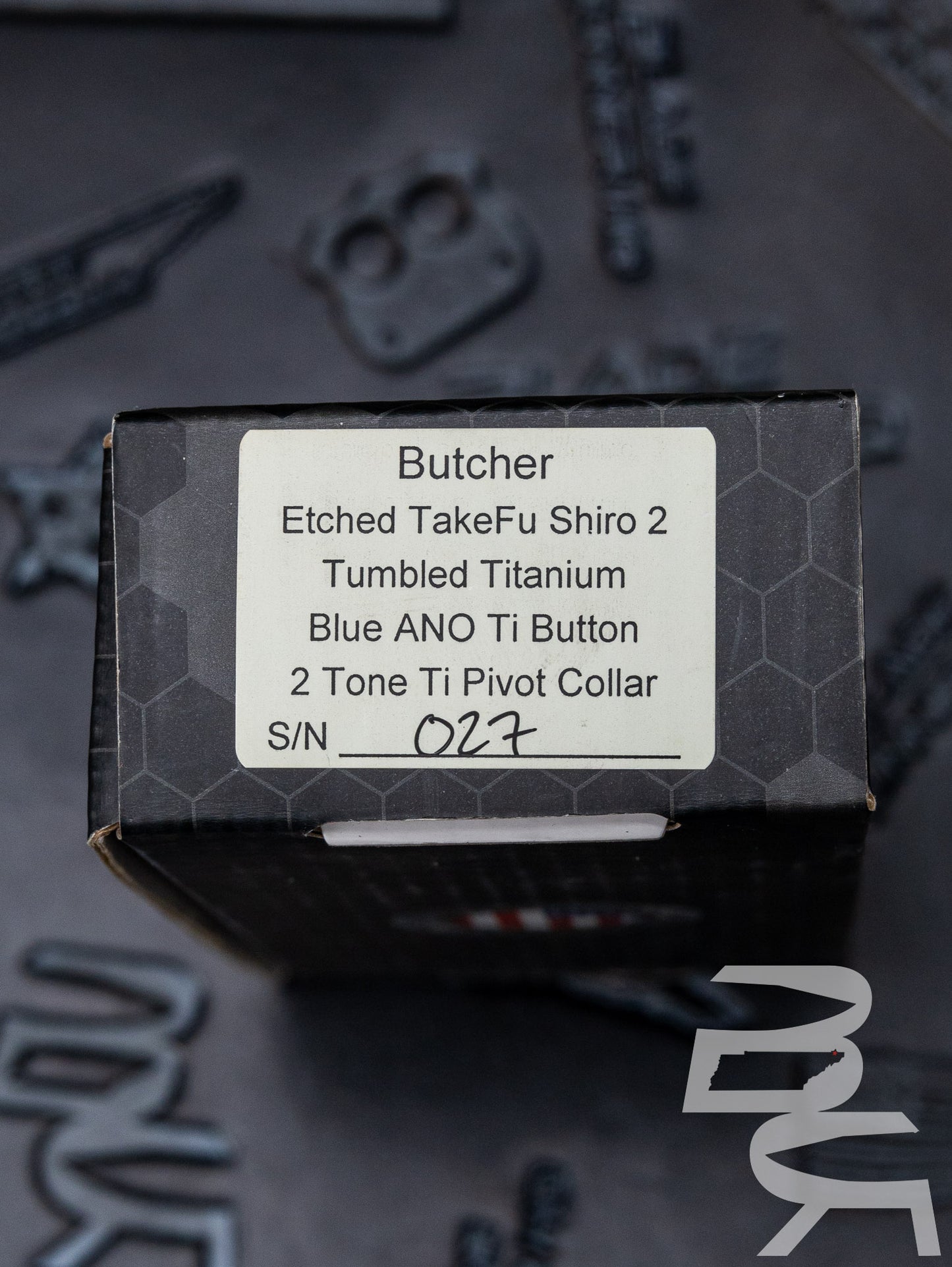Pre Owned Heretic Butcher Auto - TakeFu Shiro 2 Tumbled Titanium Blue Ano TI Button 2 Tone Pivot Collar SN:027