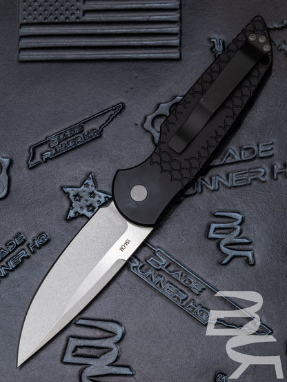 PROTECH TR-3 X1 TACTICAL RESPONSE AUTOMATIC KNIFE BLACK FISH SCALE 3.5" STONEWASH TR-3X1