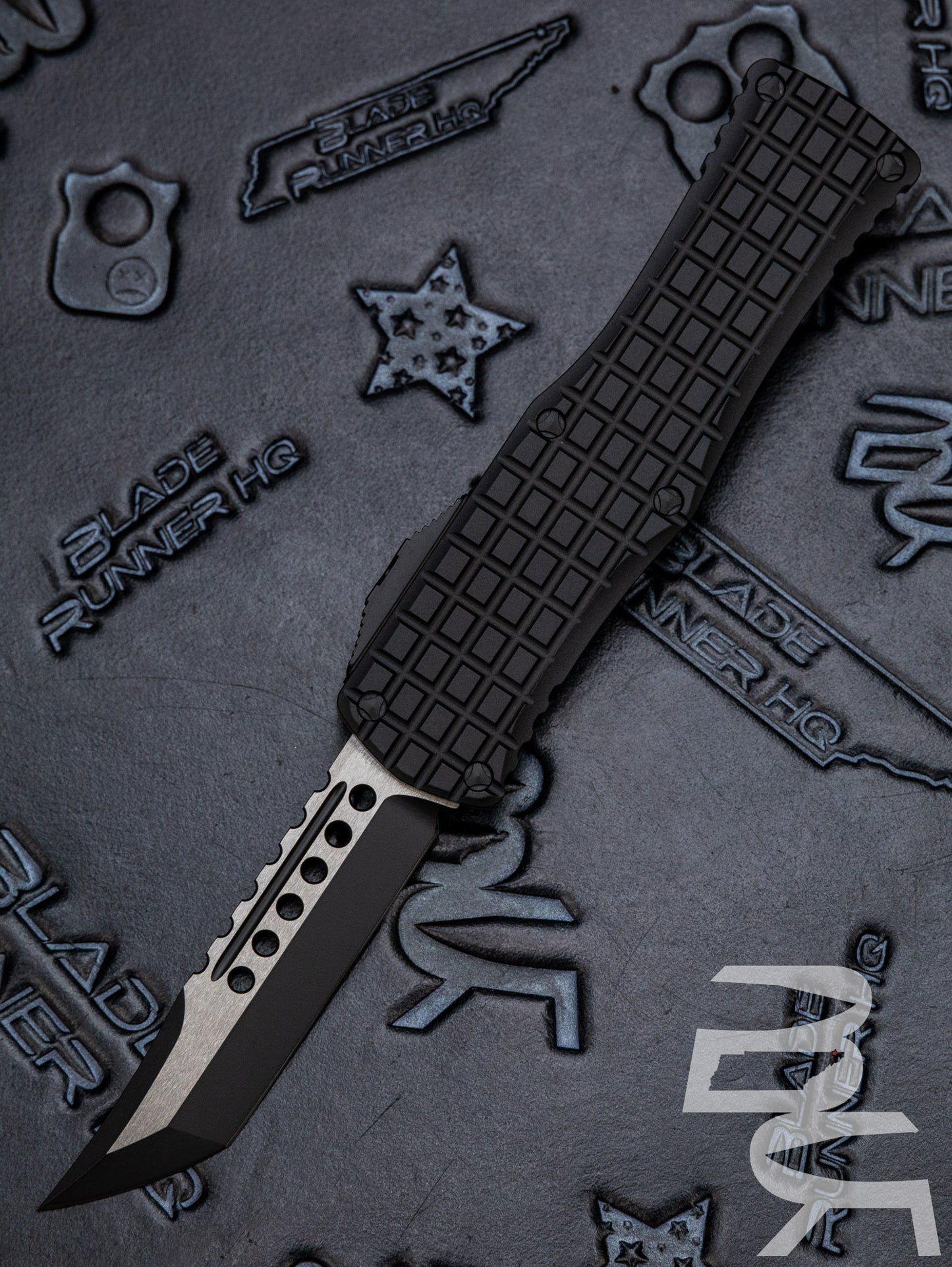 Microtech 919-1TFRS Signature Series Hera Tactical OTF AUTO Knife 3.125" Black Hellhound Tanto Blade, Black Frag Aluminum Handles