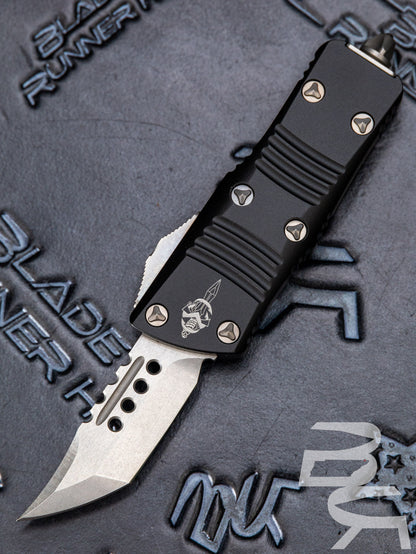Pre Owned Microtech Mini Troodon Hellhound Signature Series OTF Automatic Knife(1.9" SW) Signed Box