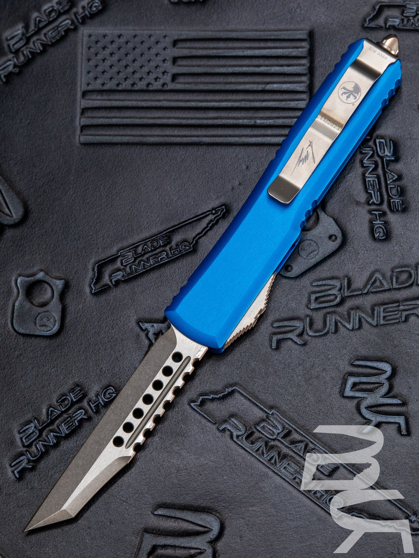Microtech 119W-10BLS Signature Series Ultratech Warhound AUTO OTF 3.46" Stonewashed Wharncliffe Blade, Blue Aluminum Handles