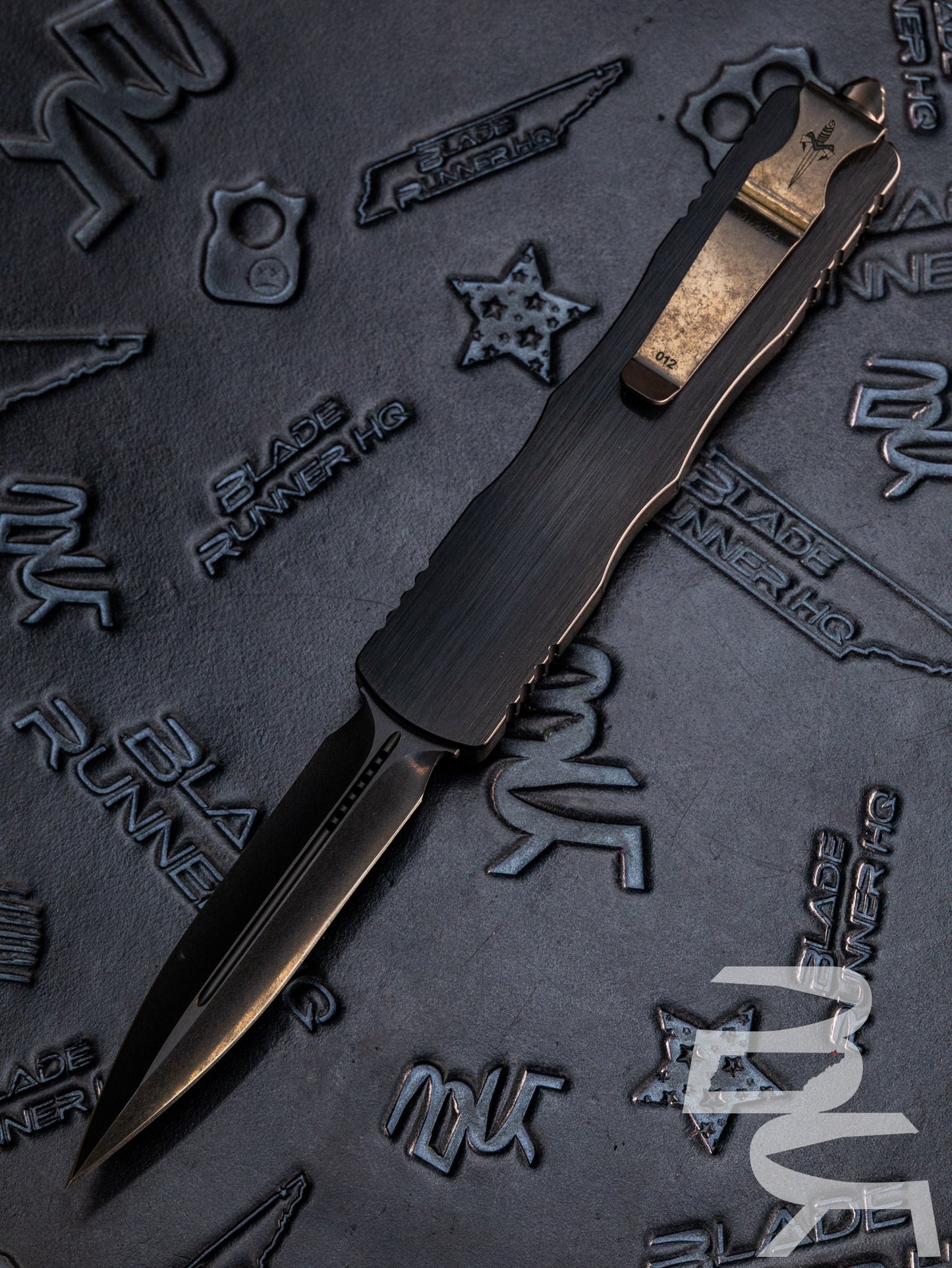 Pre Owned MARFIONE CUSTOM "DIRAC DELTA" BLACK OTF AUTOMATIC KNIFE 3.75" DAGGER DLC Two Tone STONEWASH