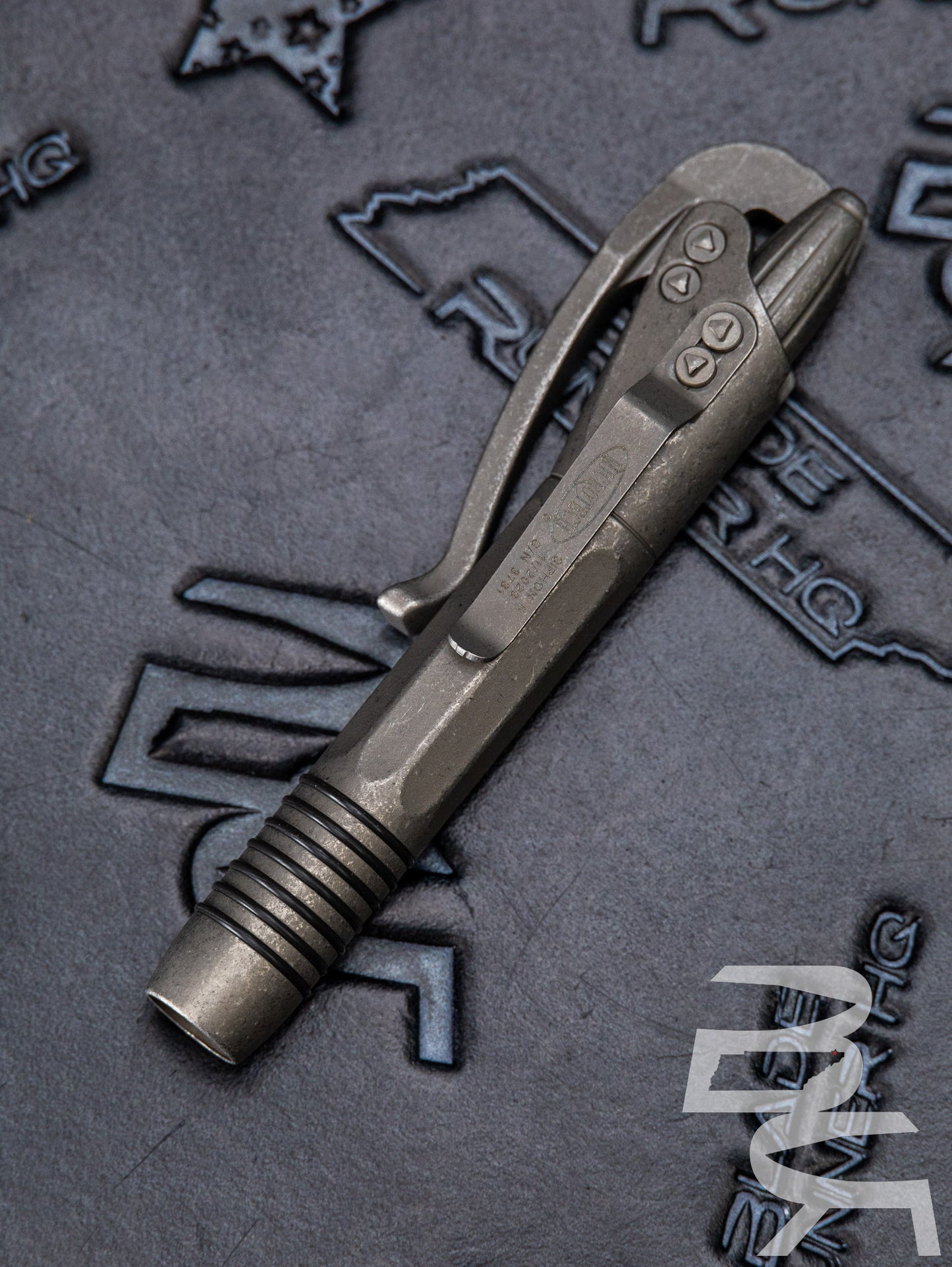 Microtech 401-SS-AP Siphon II Pen - Apocalyptic Stainless Steel