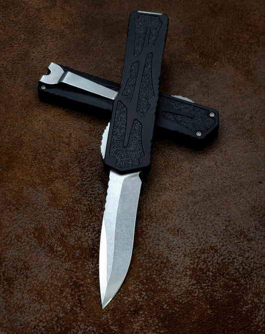 HERETIC KNIVES COLOSSUS OTF KNIFE, STONEWASH BLADE Recurve Magnacut