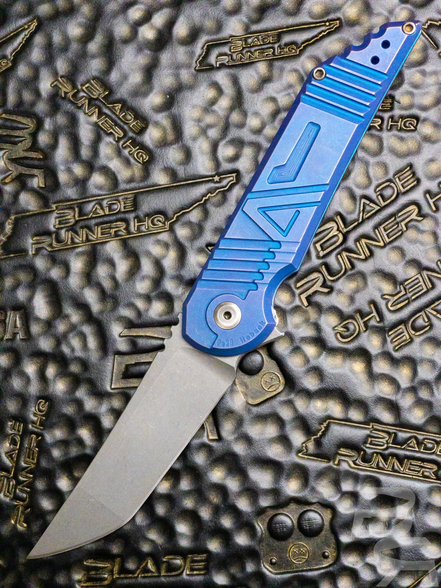Pre Owned Jake Hoback Knives Kwaiback Mk5 Frame Lock Knife Blue Ano (3.75" Stonewash)