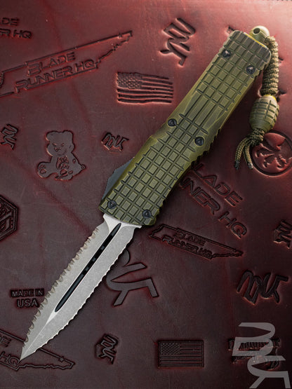 Microtech Combat Troodon D/E Frag Off Double Reverse Full Serrated