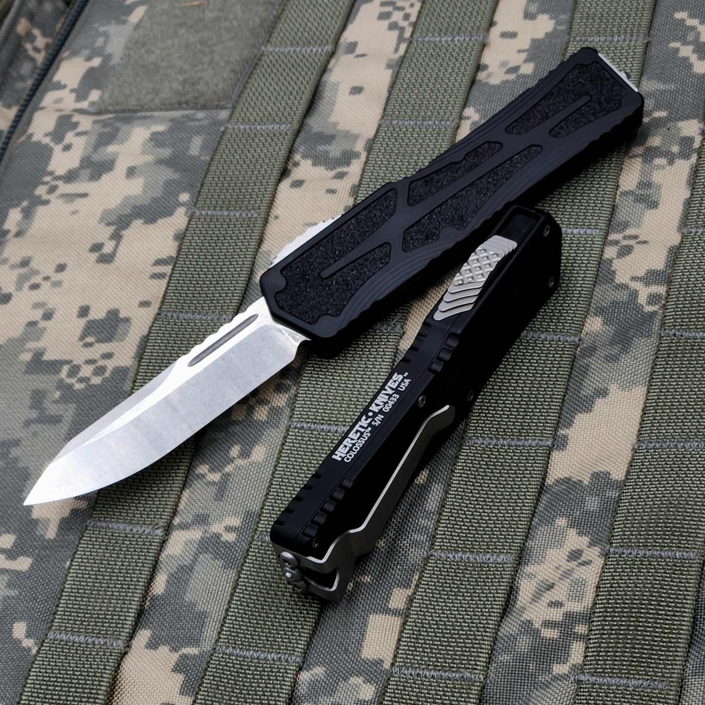 Heretic Knives Colossus Stonewashed S/E, Black handle, Standard Clip & Hardware H039-2A